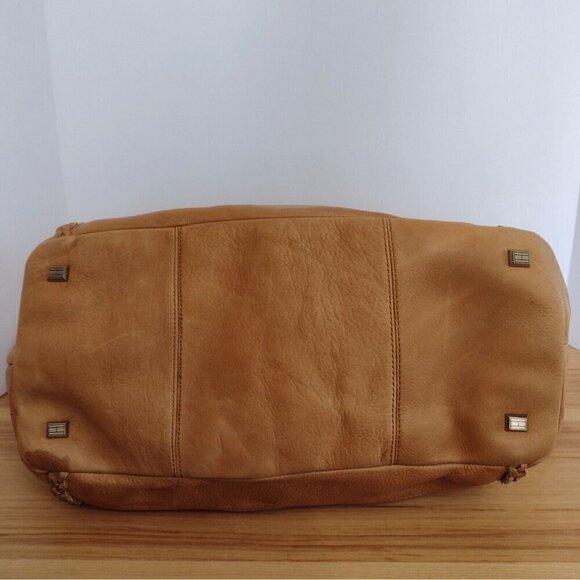 Tommy Hilfiger Cognac Soft Pebble Leather Adjustable Crossbody Tote Bag - Picture 4 of 13